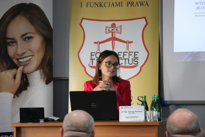 prelegent konferencji