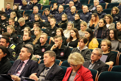 uczestnicy Konferencji Bliżej ludzi