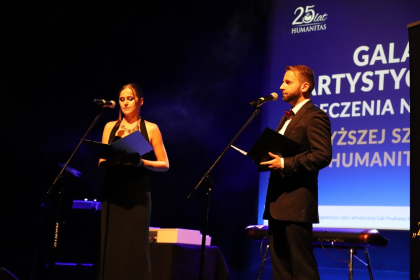 Prowadzący Gali Humanitas
