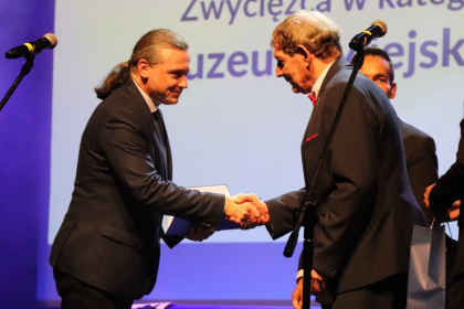 laureaci Gali Humanitas